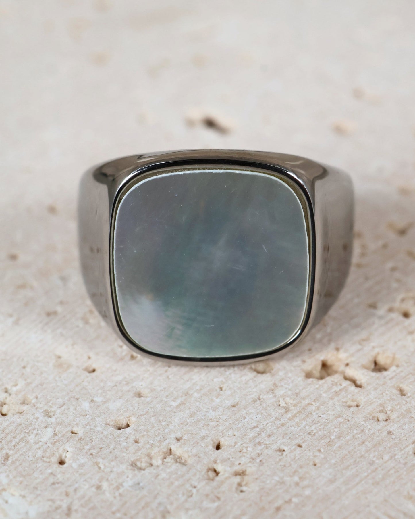 Giza Mother of Pearl Silver ring — natural stone | NOEVAH