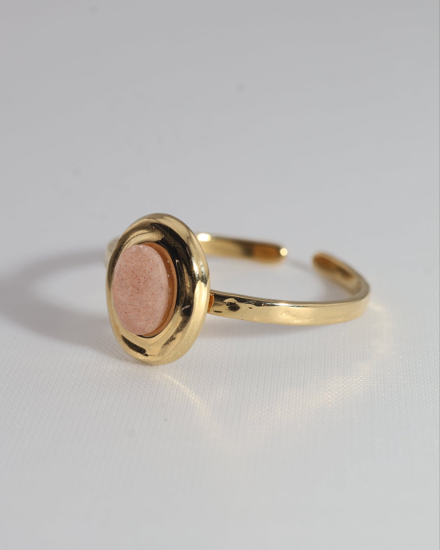 Amalya Sunstone ring — natural stone | NOEVAH