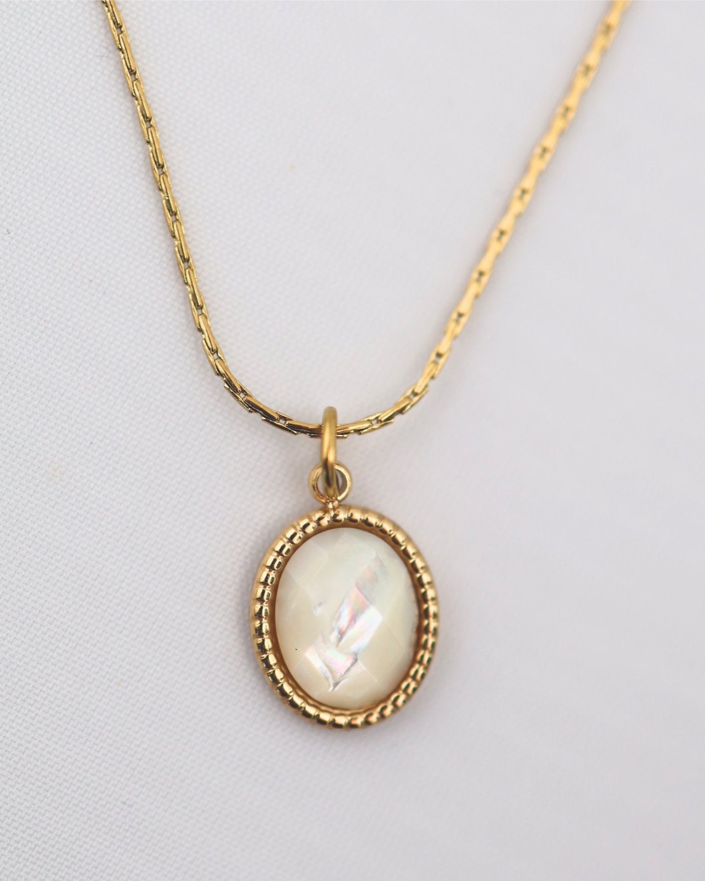 Portimao Mother of Pearl necklace — natural stone | NOEVAH