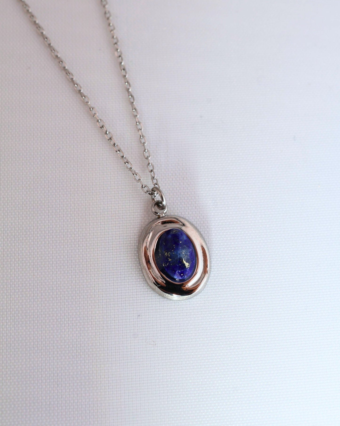 Amalya Lapis Lazuli Silver necklace — natural stone | NOEVAH