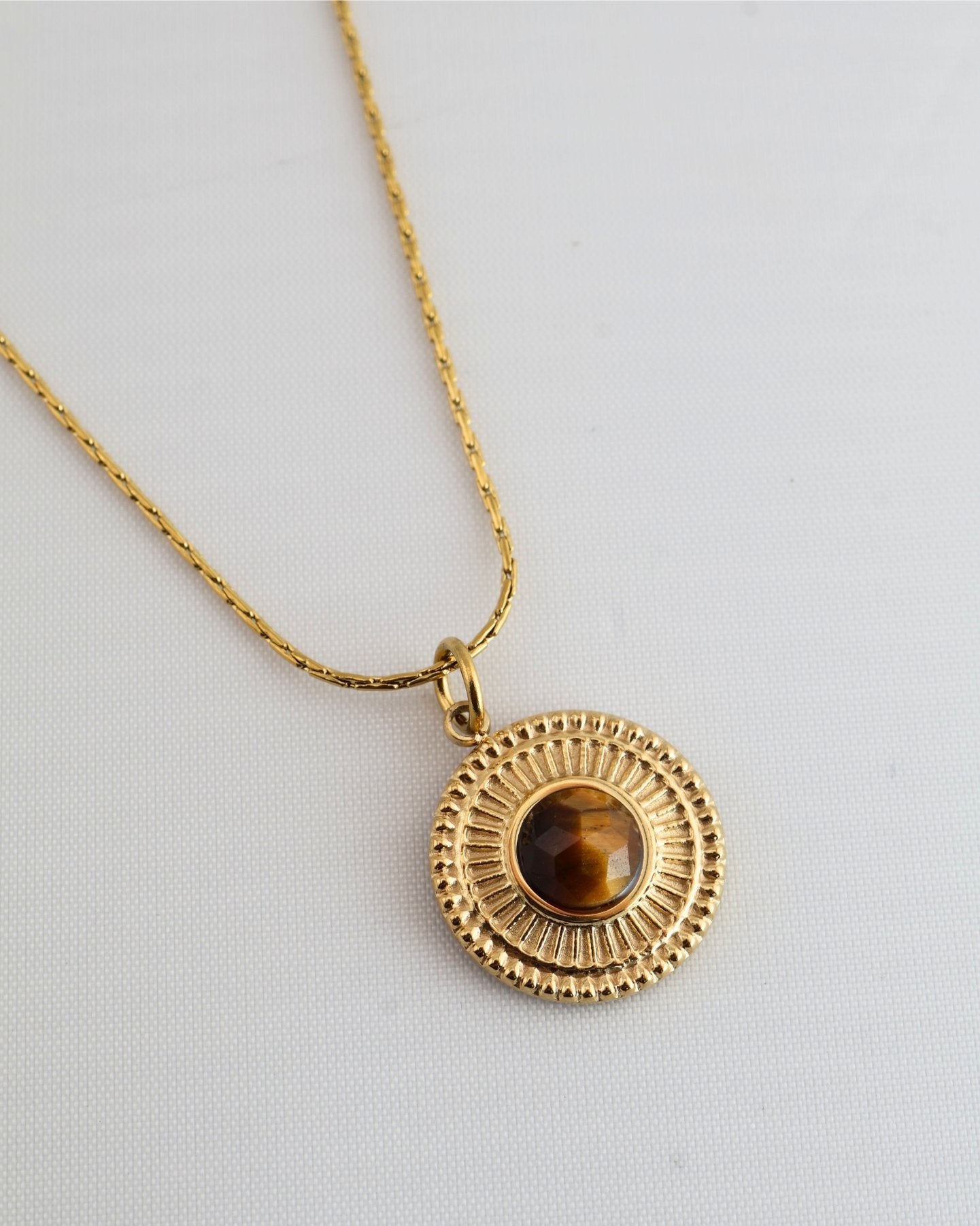Camelia Tiger Eye necklace — natural stone | NOEVAH