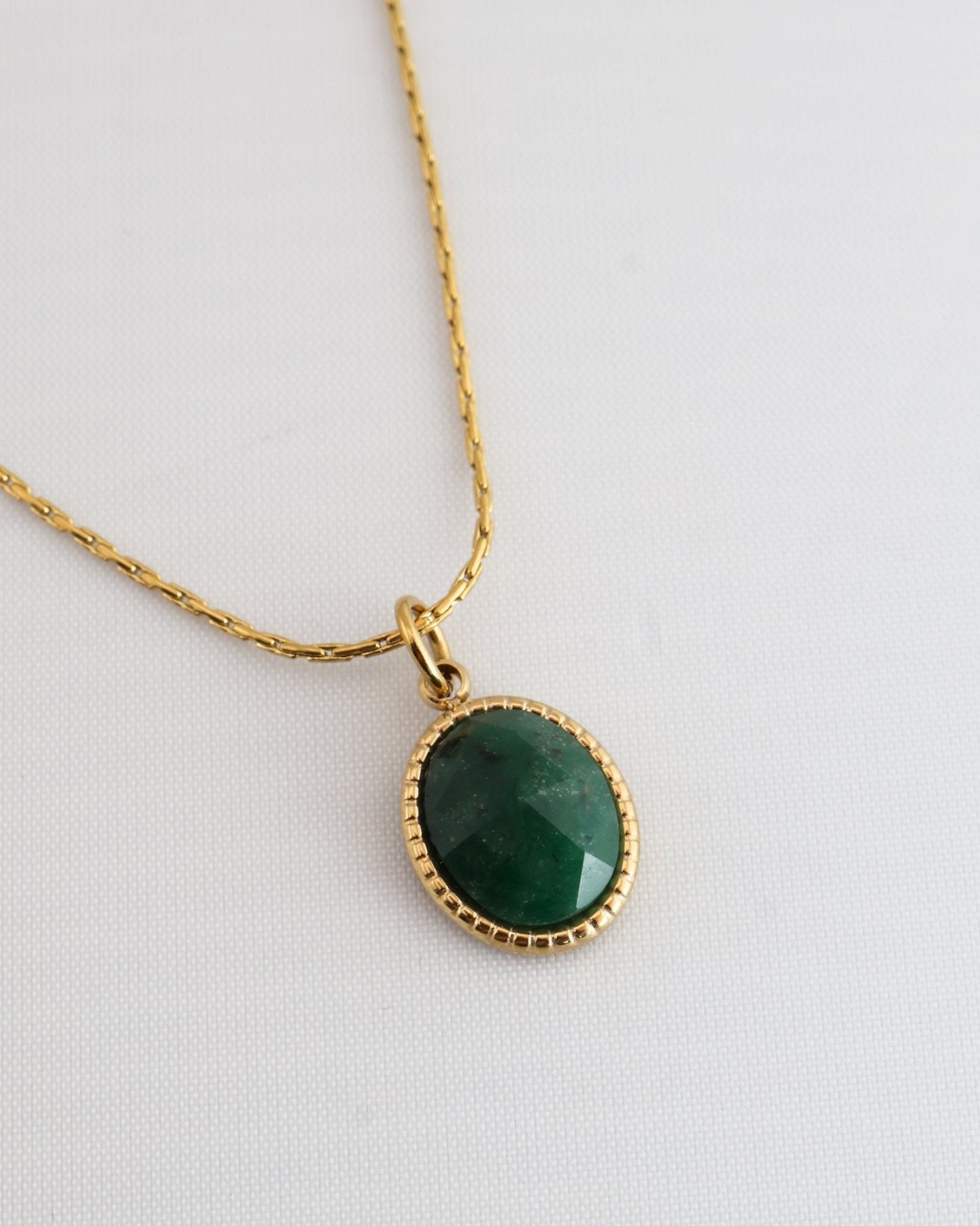 Portimao African Jade necklace — natural stone | NOEVAH