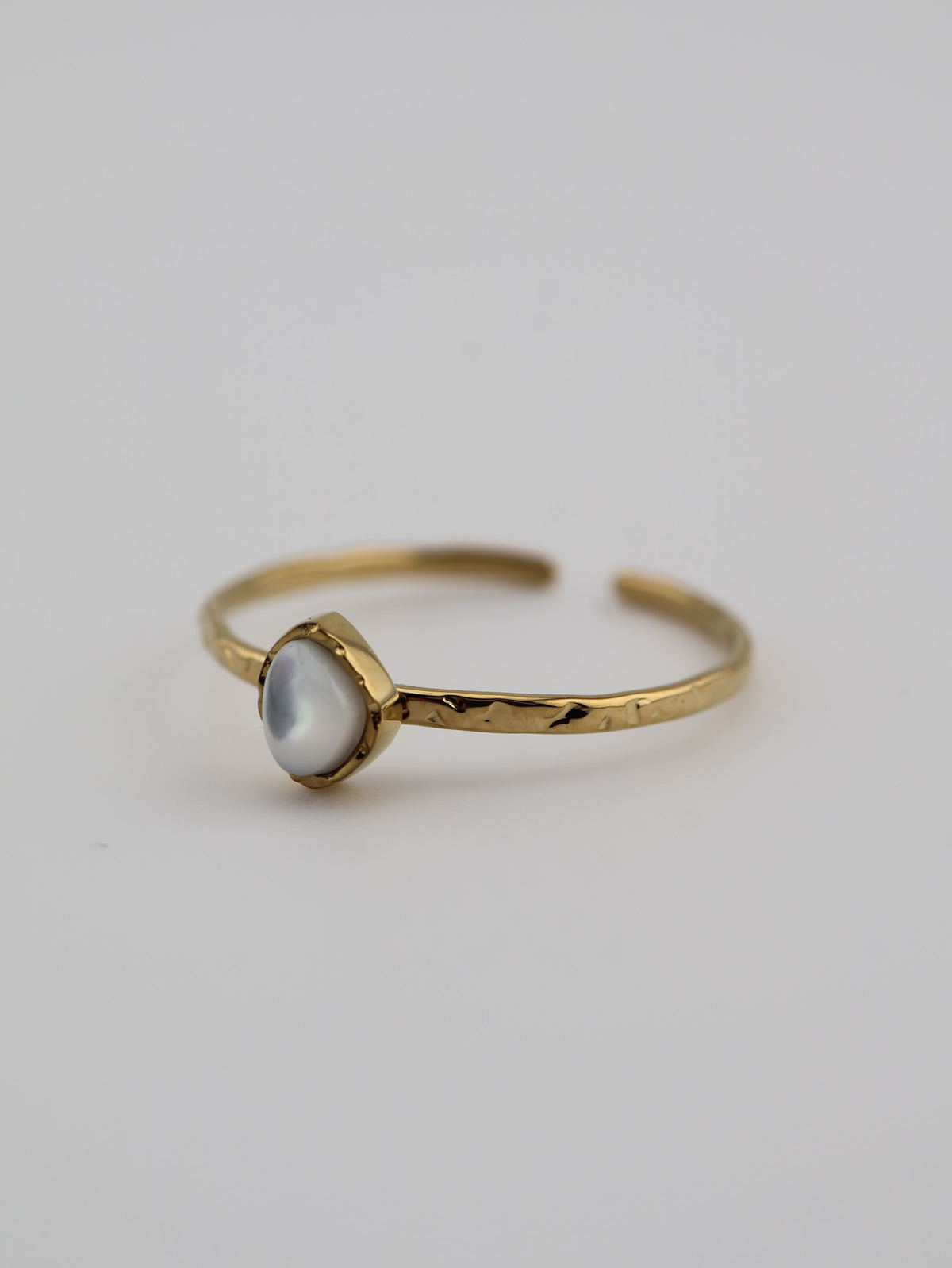 Ilios Ring Mother of Pearl