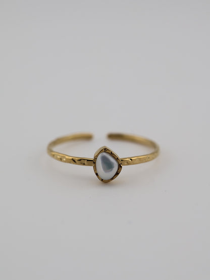 Ilios Ring Mother of Pearl