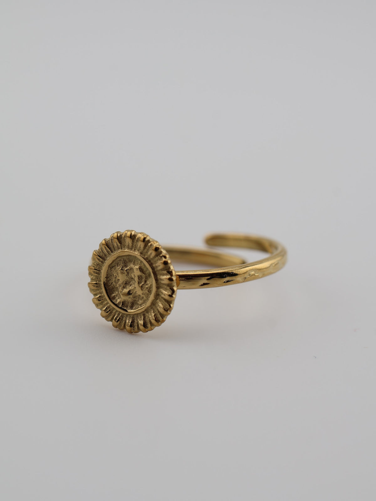 Medellin Ring