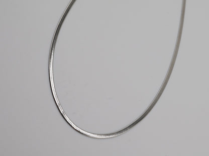 Quisara Extra Small Silver necklace — NOEVAH