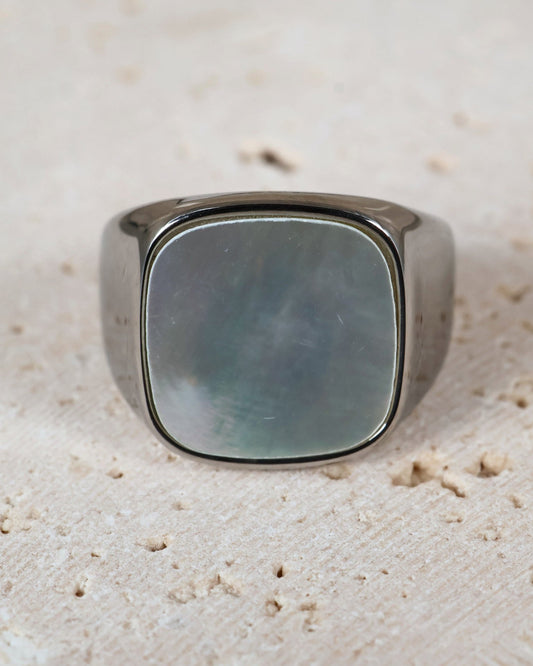 Giza Mother of Pearl Silver ring — natural stone | NOEVAH