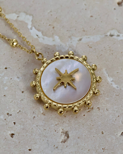 Jada Mother of Pearl necklace — natural stone | NOEVAH