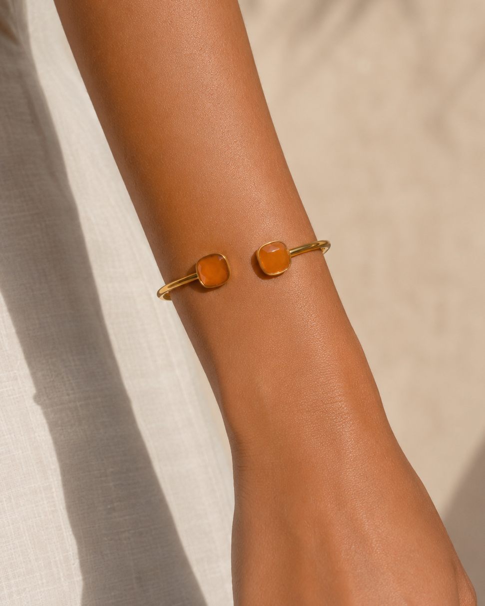 Bora Orange Aventurine bracelet — natural stone | NOEVAH