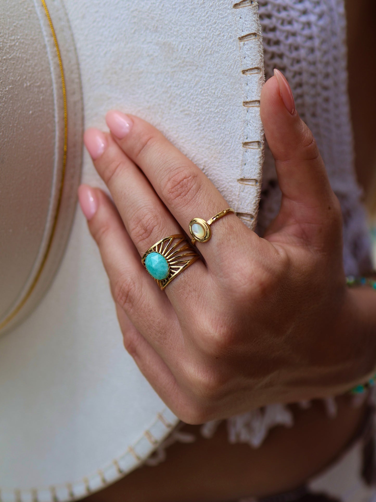 Amalya Ring | Mother of Pearl