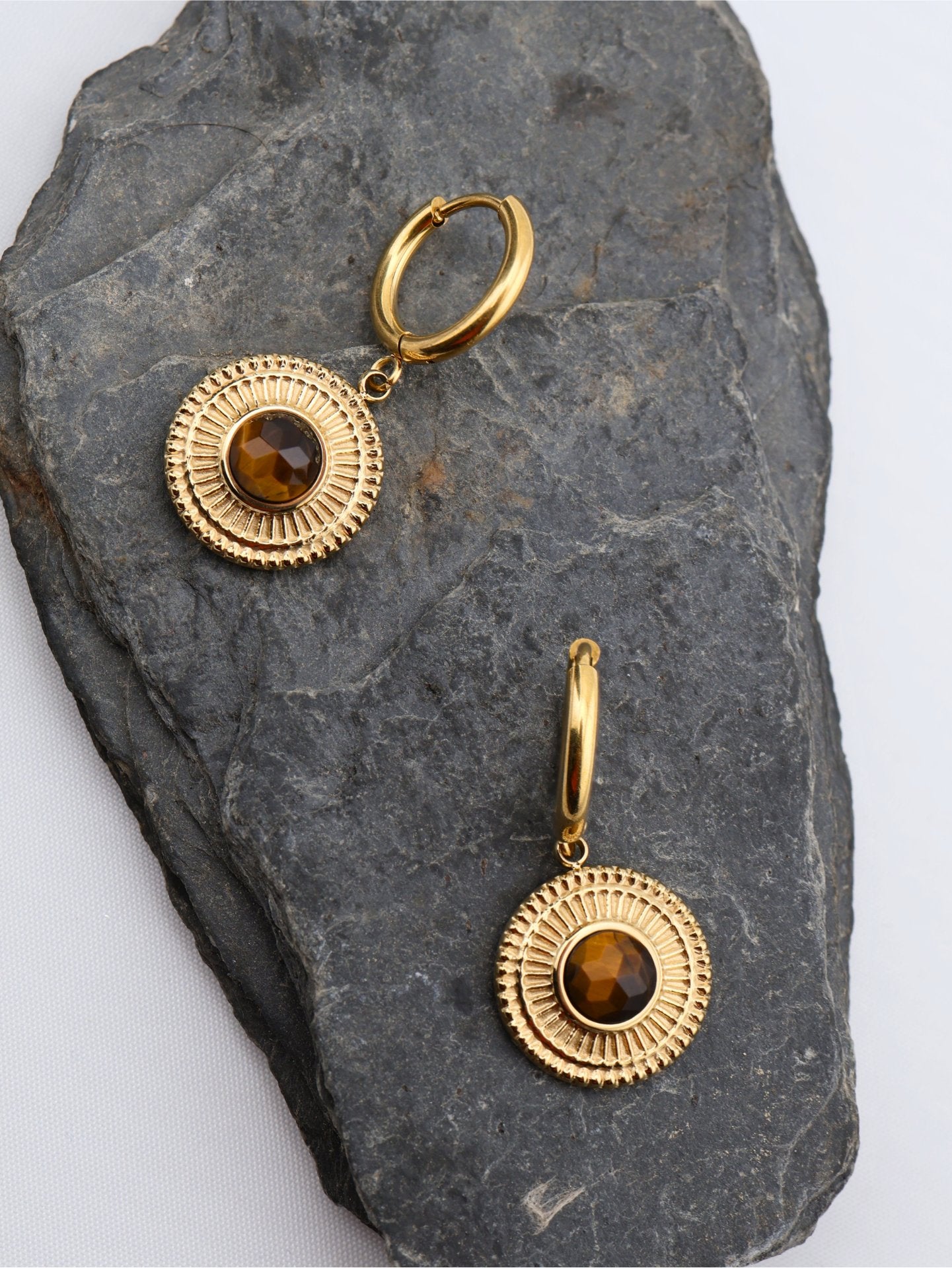 Camelia | Tiger Eye