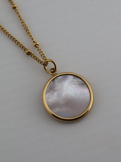 Juna Mother of Pearls