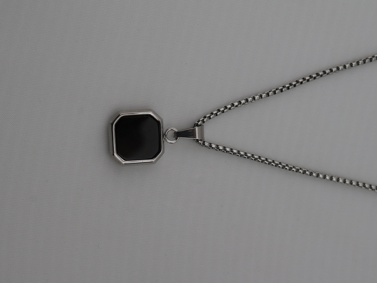 Homme Black Agate