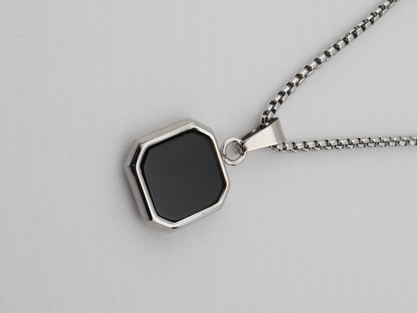 Homme Black Agate