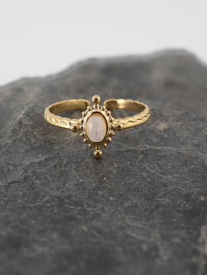Lisboa Mother of Pearls Ring