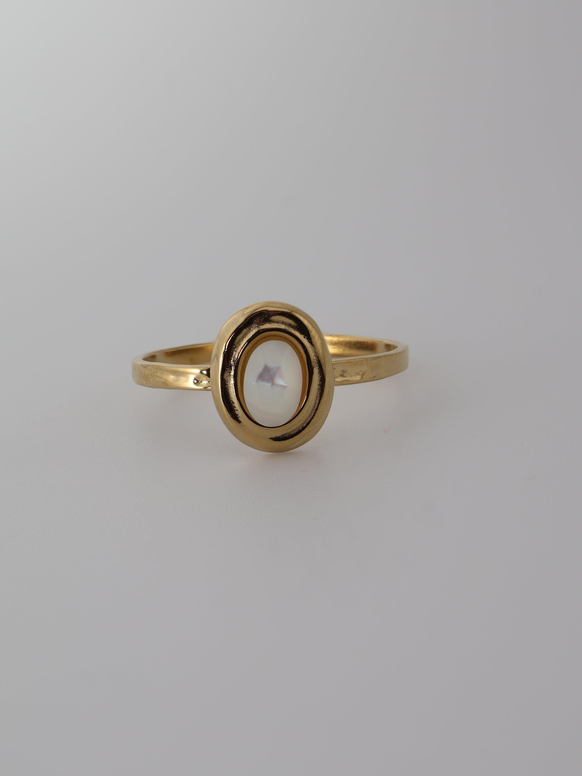 Amalya Mother of Pearls ring — natural stone | NOEVAH