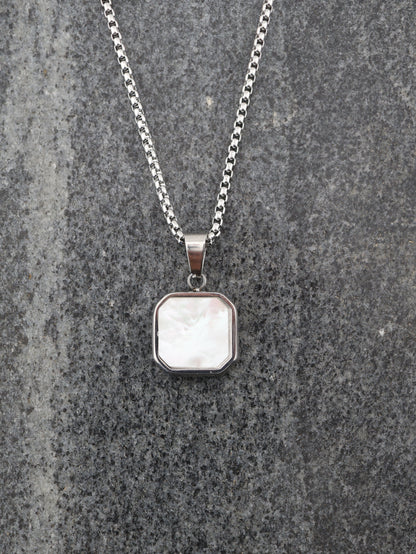 Homme Mother of Pearls necklace — natural stone | NOEVAH