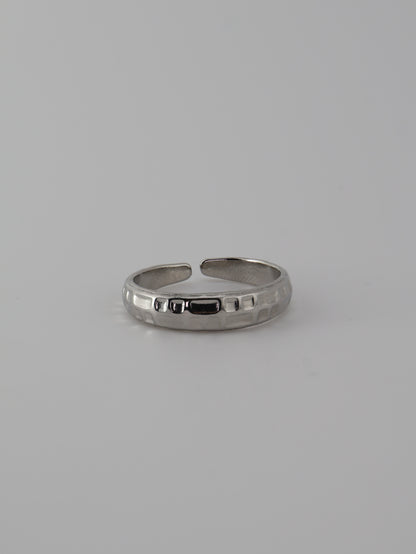 Alma Ring