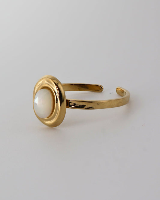 Amalya Mother of Pearls ring — natural stone | NOEVAH