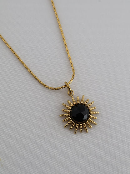 Samira Black Agate necklace — natural stone | NOEVAH