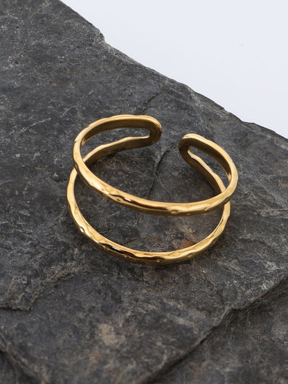 Petra Gold ring — stainless steel | NOEVAH