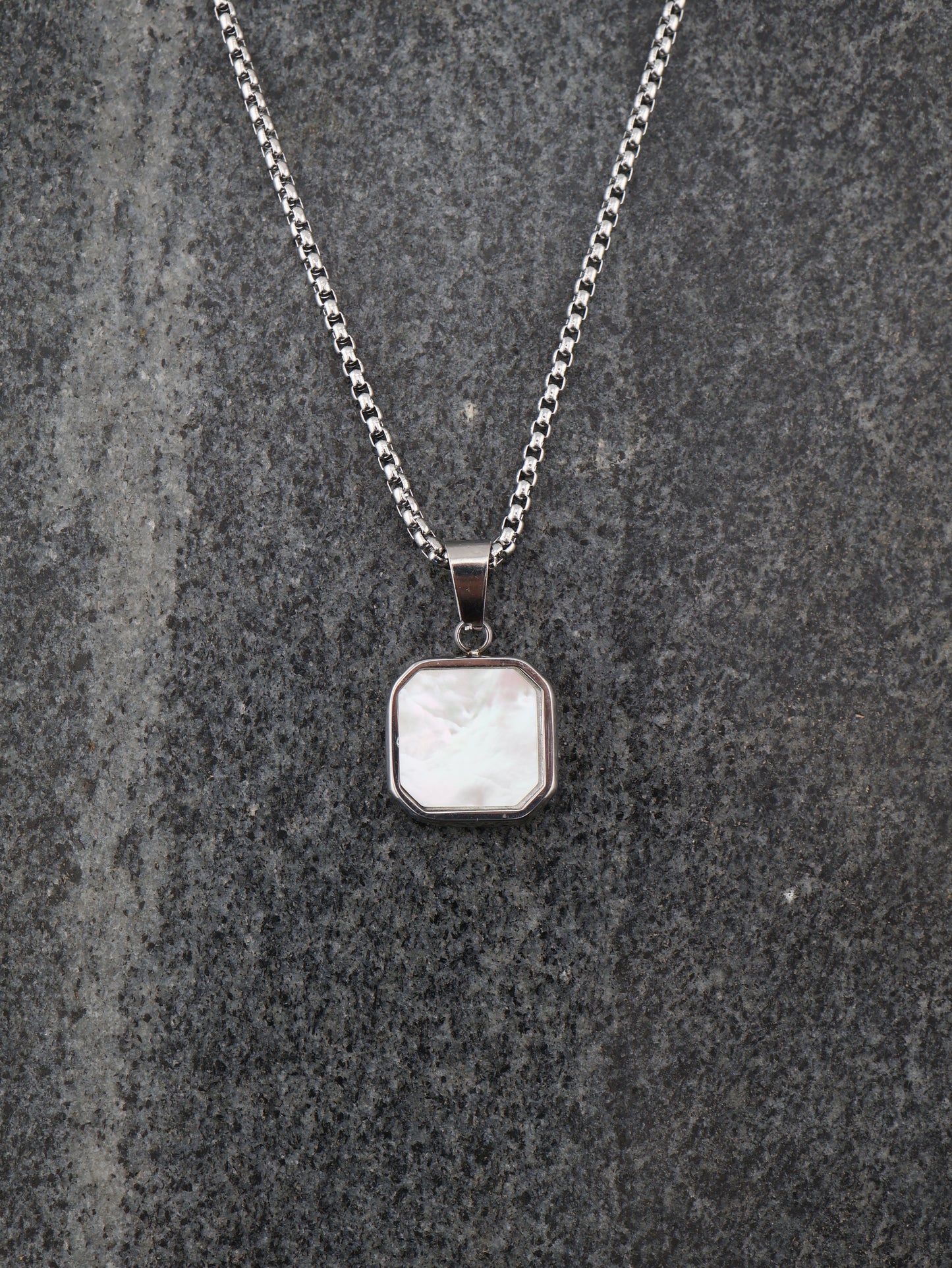Homme Mother of Pearls