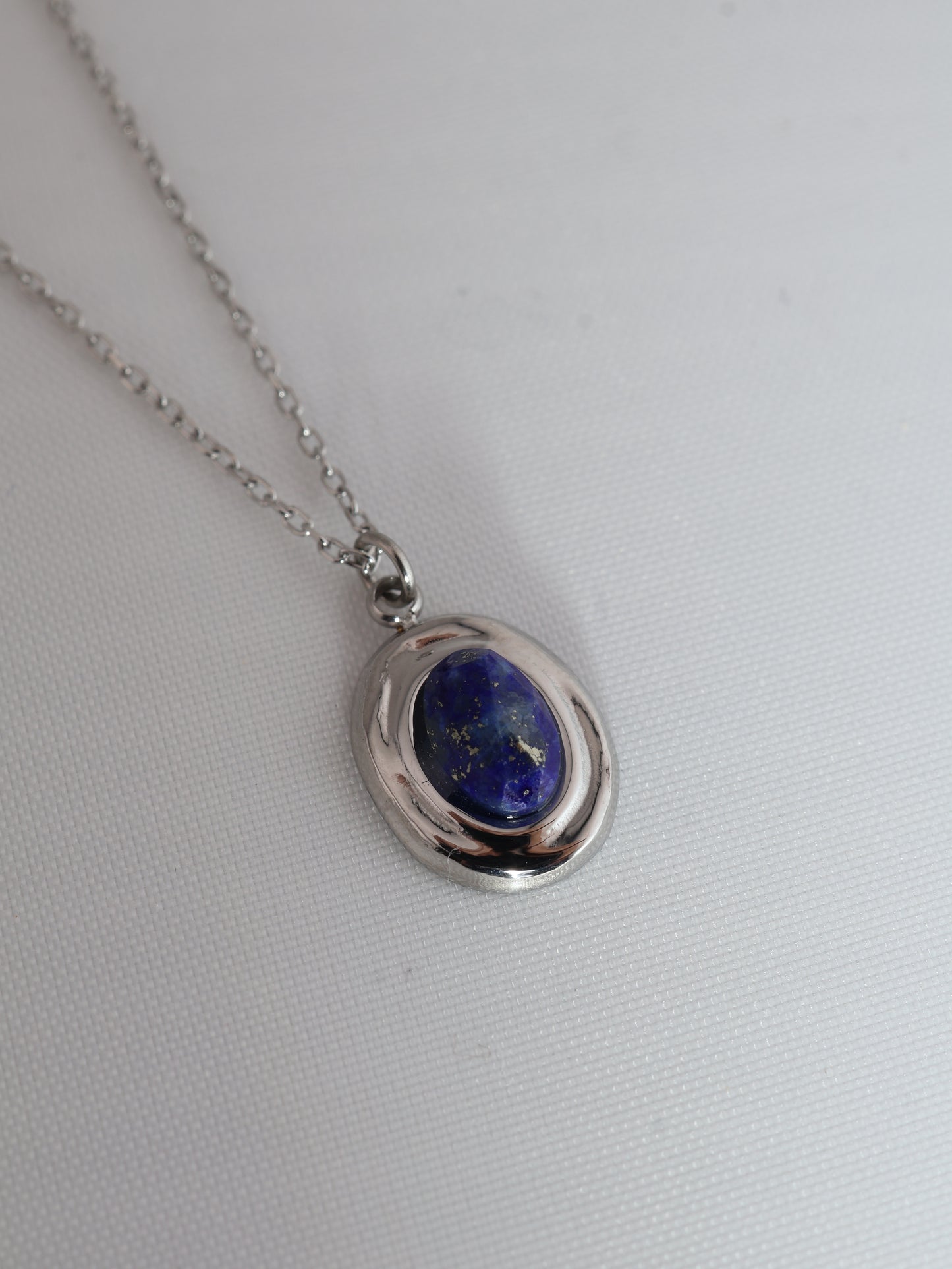 Amalya Lapis Lazuli Silver necklace — natural stone | NOEVAH