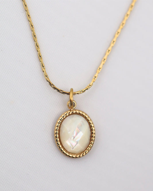 Portimao Mother of Pearl necklace — natural stone | NOEVAH