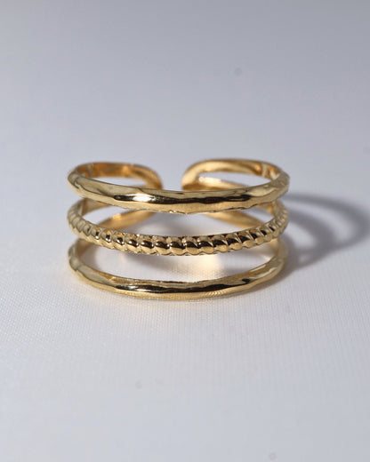 Prague gold ring