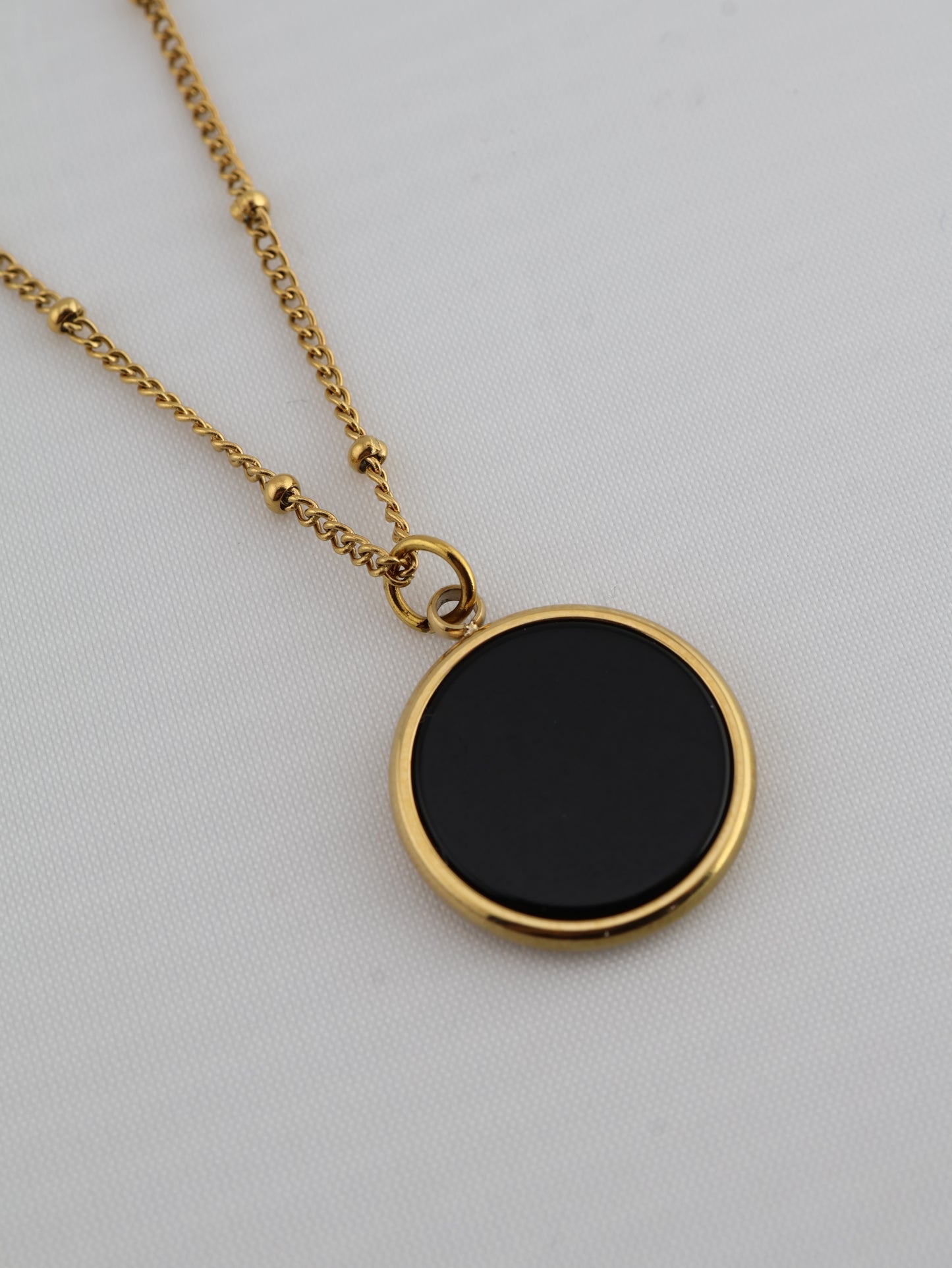 Juna Black Agate