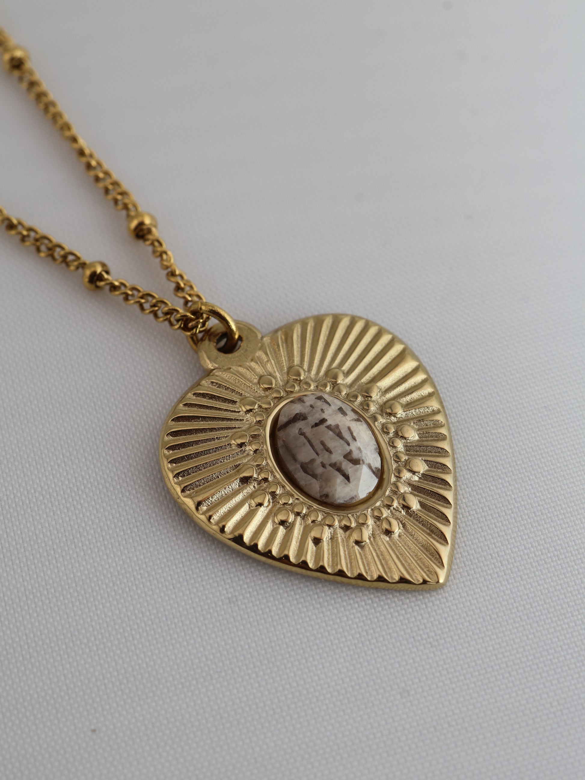 Amor necklace — stainless steel | NOEVAH