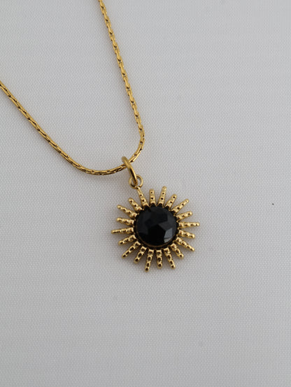 Samira Black Agate necklace — natural stone | NOEVAH