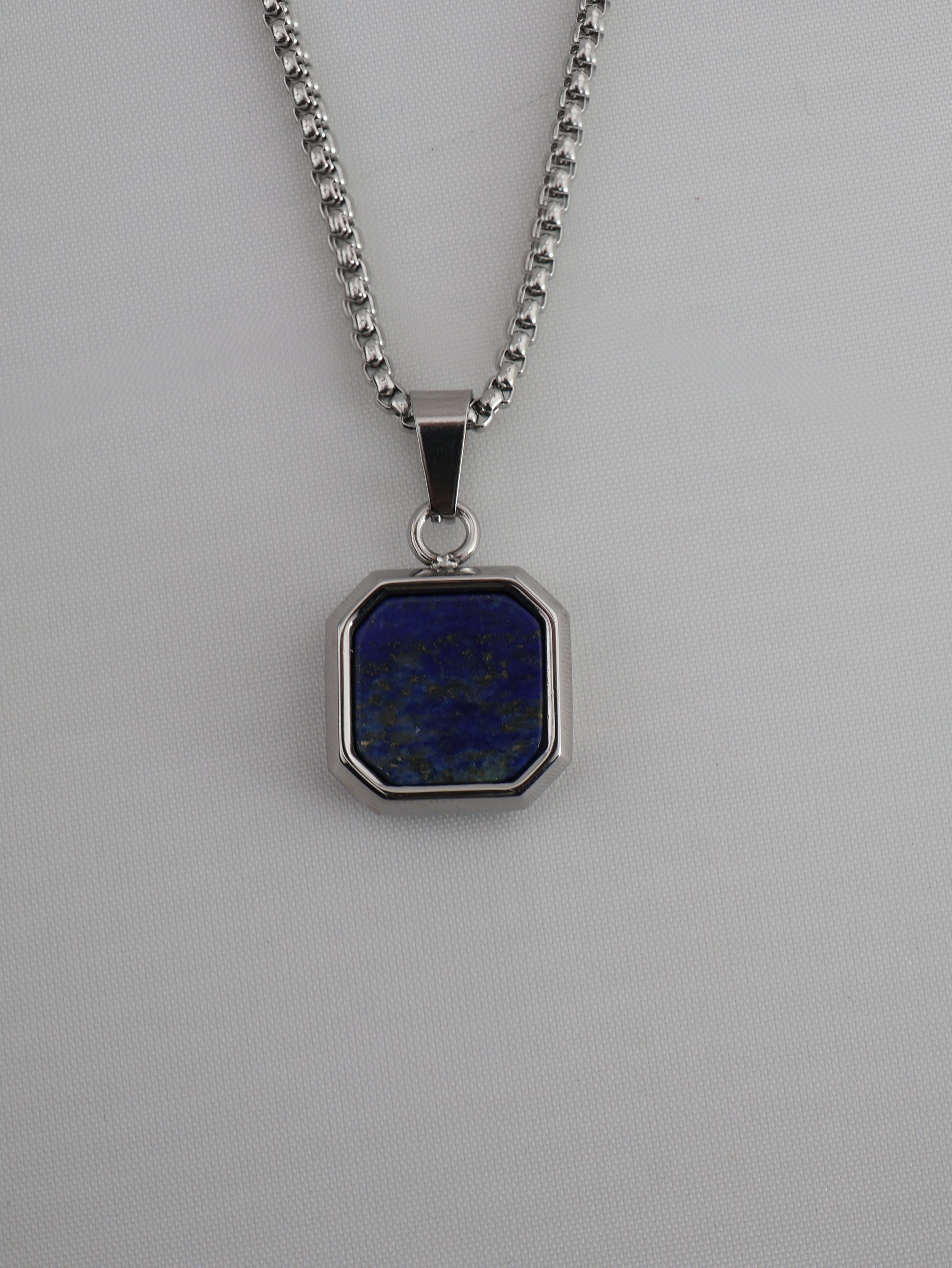 Homme Lapis Lazuli necklace — natural stone | NOEVAH