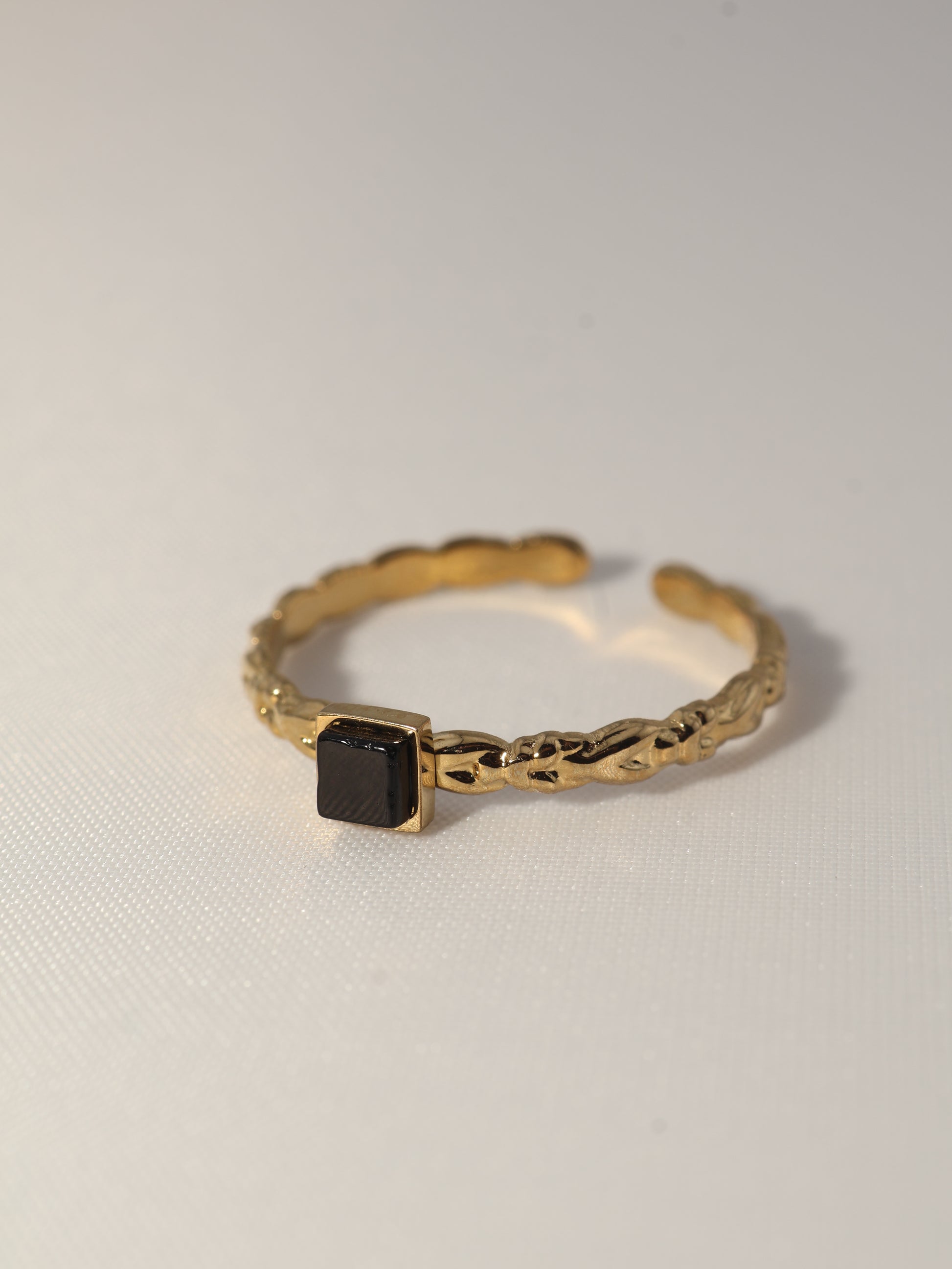 Lima Black Agate ring