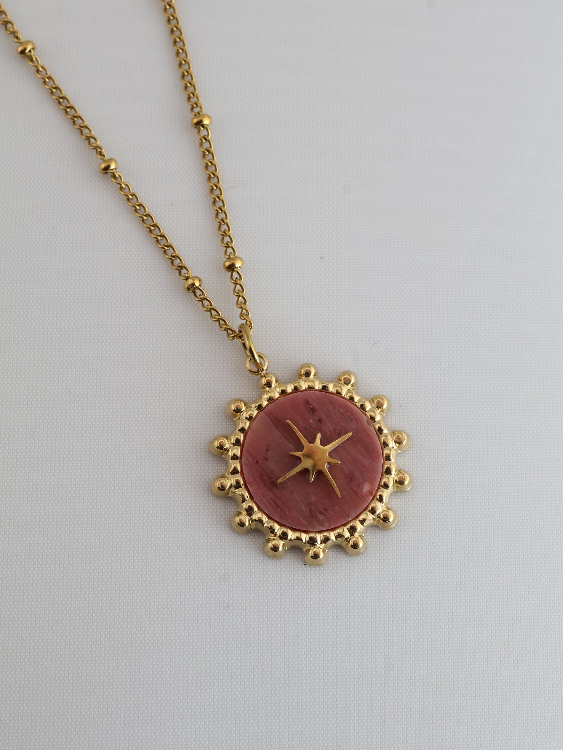 Jada Rhodochrosite necklace — natural stone | NOEVAH