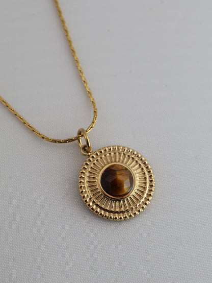 Camelia Tiger Eye