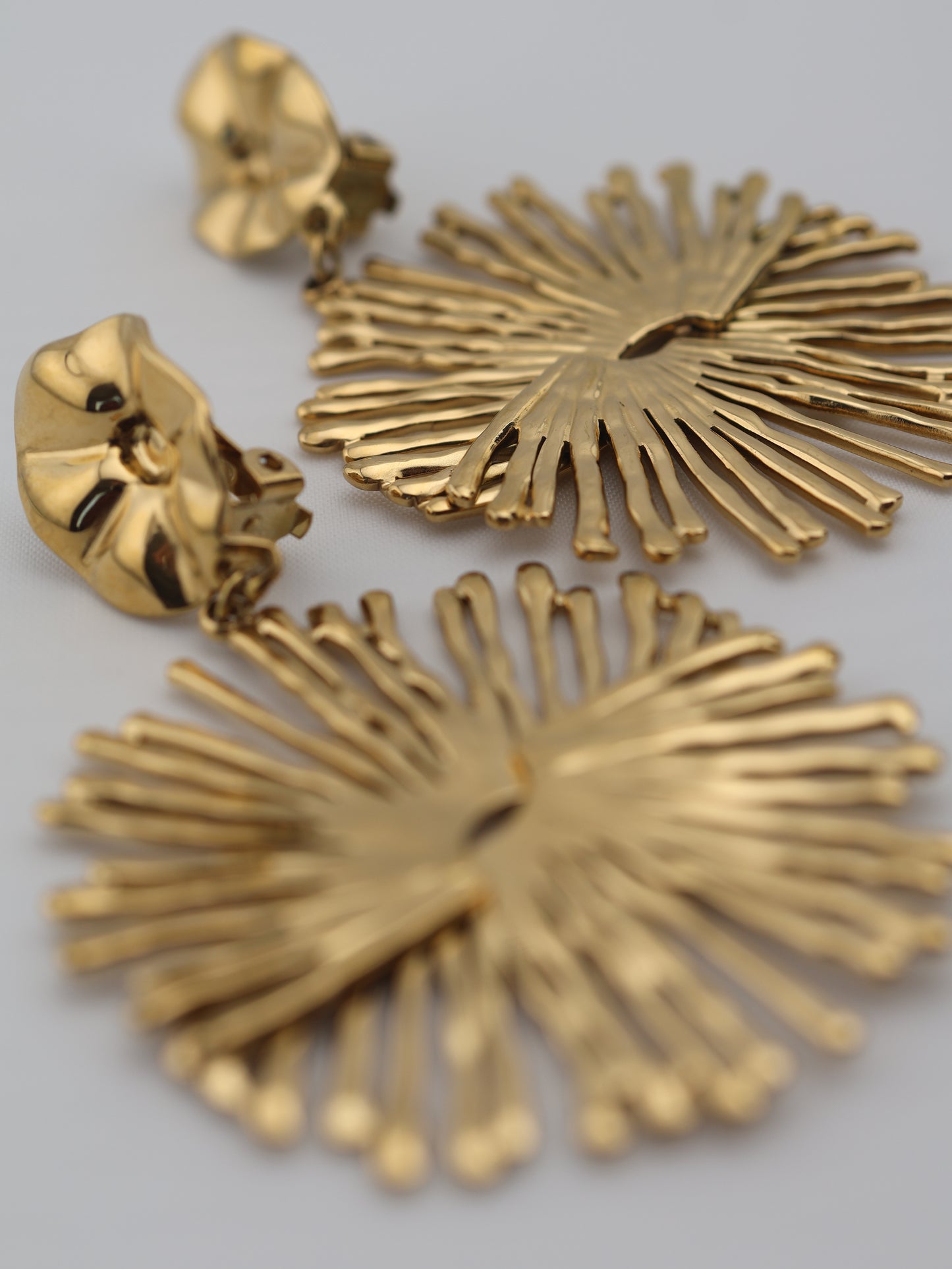 Boucles d'oreilles HELIO NOEVAH - acier inoxydable plaqué or